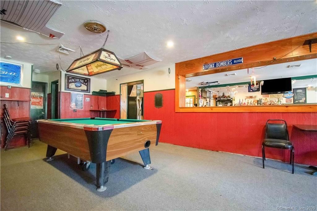 112 Spring St, Enfield, CT 06082